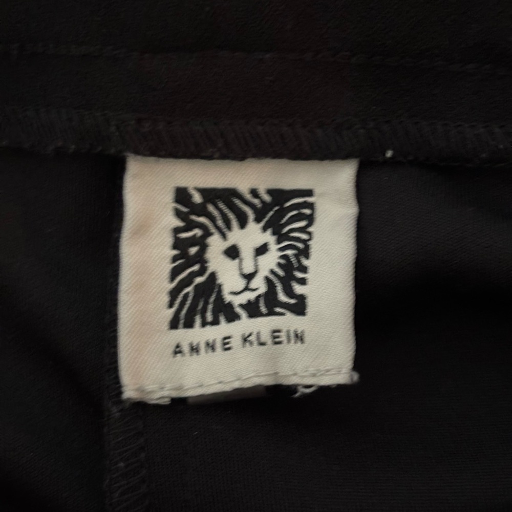Anne Klein WOMENS Dress Pants Stretch Black  Straight Leg  SIZE 14 Gold Logo Bar - Picture 12 of 14